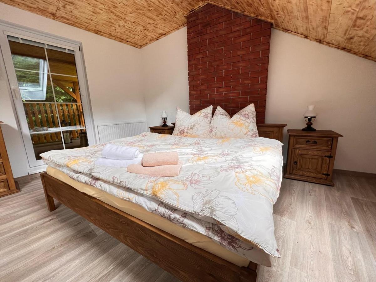 Pension Pod Skalou ฮเรนสโก ภายนอก รูปภาพ